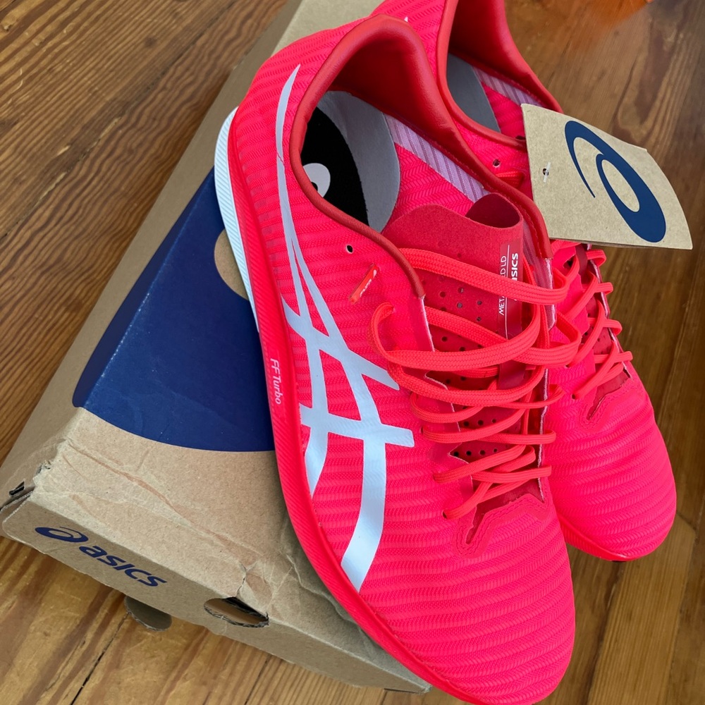 Asics Metaspeed LD track shoes